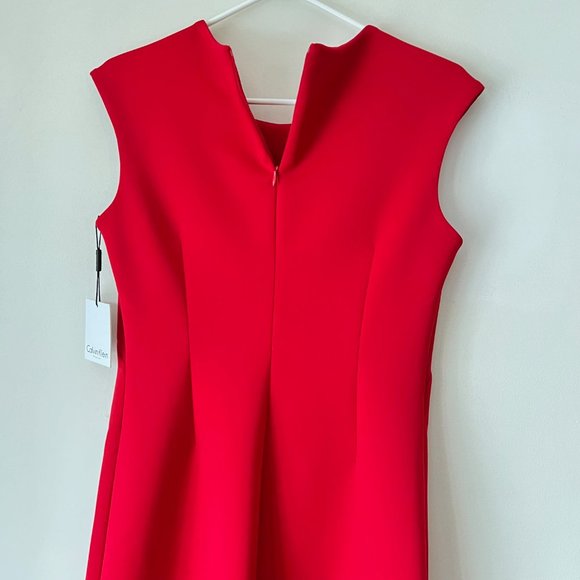 New Calvin Klein Opulent Red Crepe Dress with Black Velvet Floral Accents, Sz 4 - Picture 9 of 16